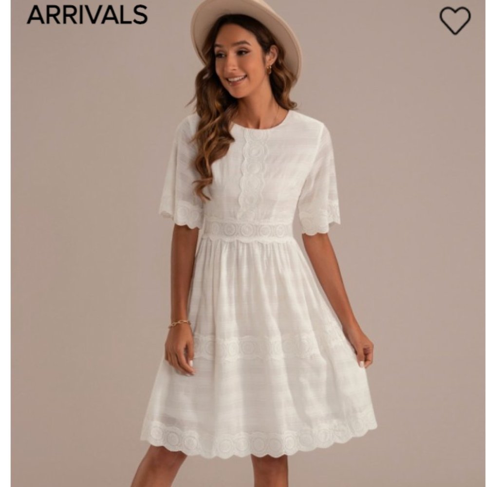 White Short Sleeve Round Neck Rayon Zipper Mini Dress